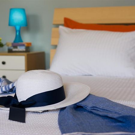 Straight To The Lake View Apartments Agios Nikolaos  Luaran gambar